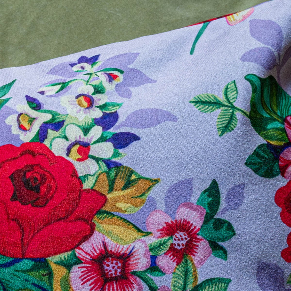 Housse de coussin en velours MIA lila, VENT DE BOHÈME