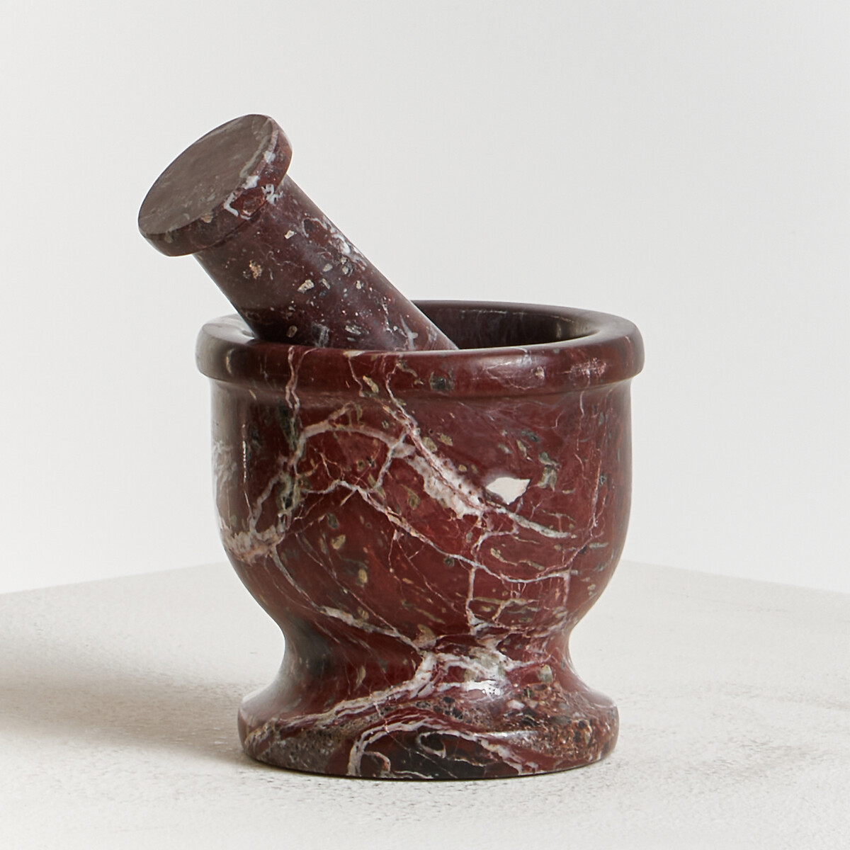 Marble Pestle & Mortar red, SO'HOME