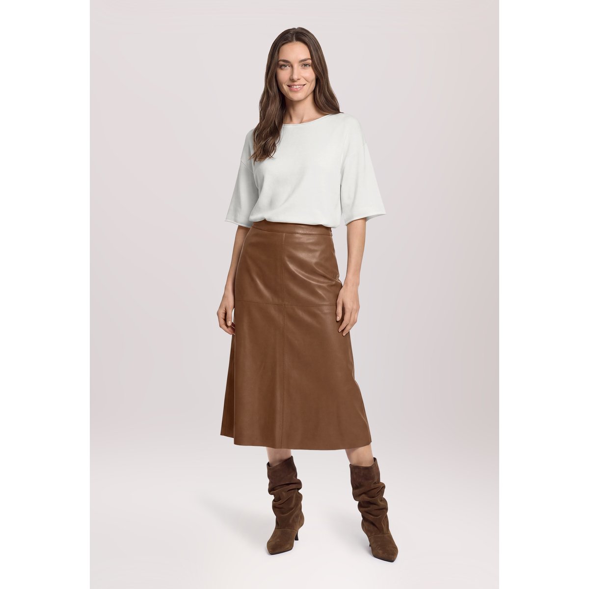 Jupe de coupe trapèze unicolore dark coffee, BETTY BARCLAY