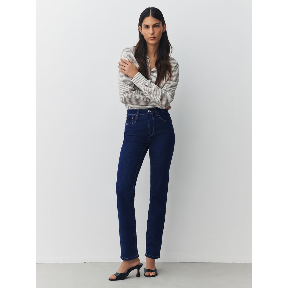 Jean slim stretch à taille mi-haute délavage bleu, NEXT