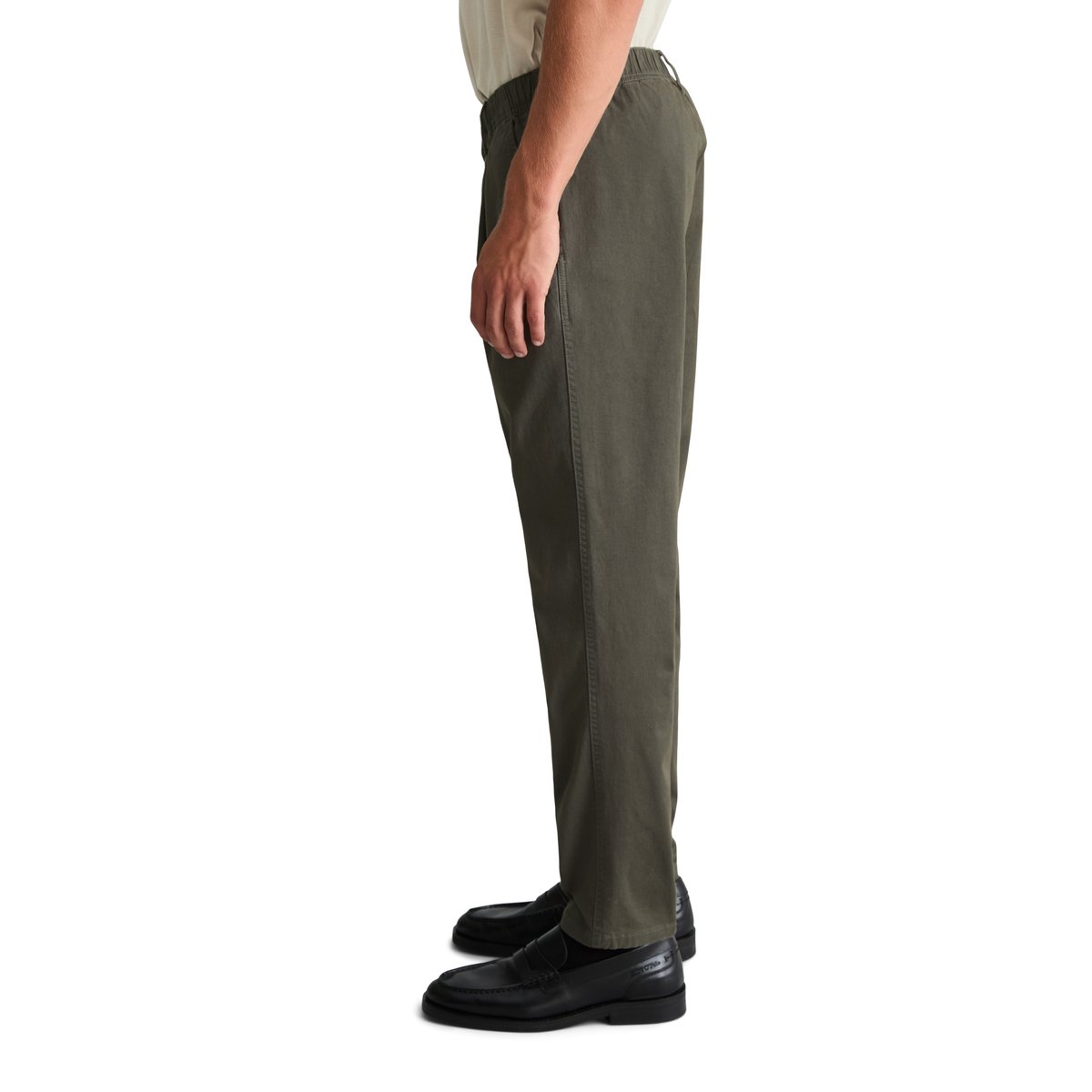 Pantalon modèle Anders à plis, coupe courte en sergé de coton bio vert, MARC O’POLO DENIM