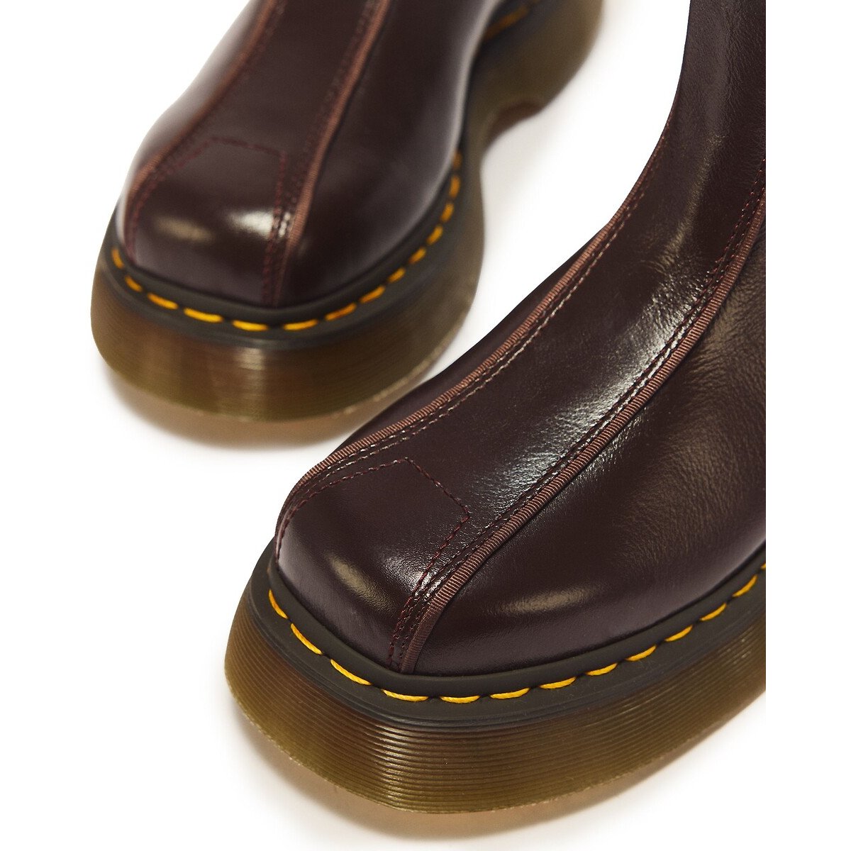 Buzz Milled Gloss leather boots dark brown, DR. MARTENS