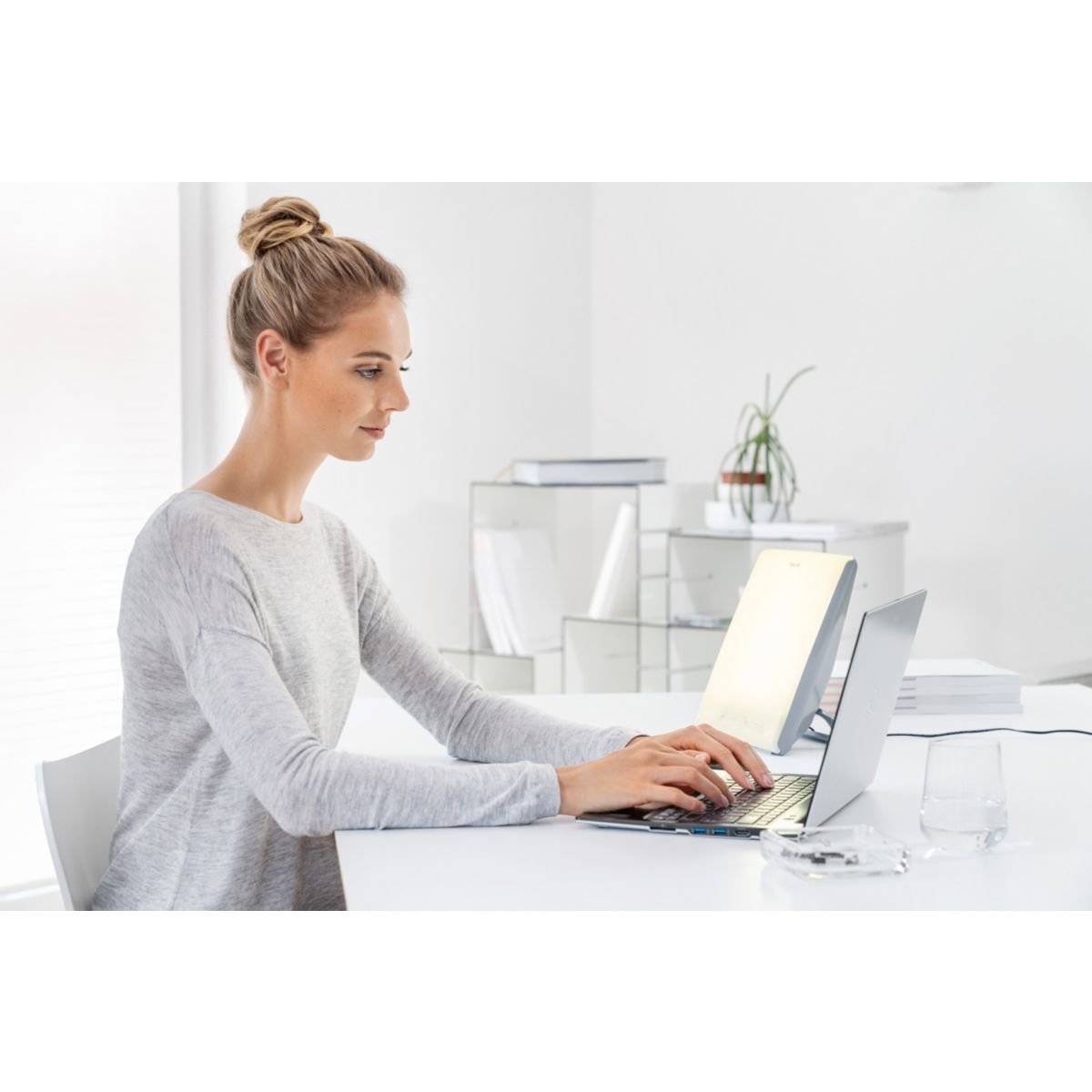 Lampe de luminothérapie TL45 Perfect Day blanc/gris, BEURER