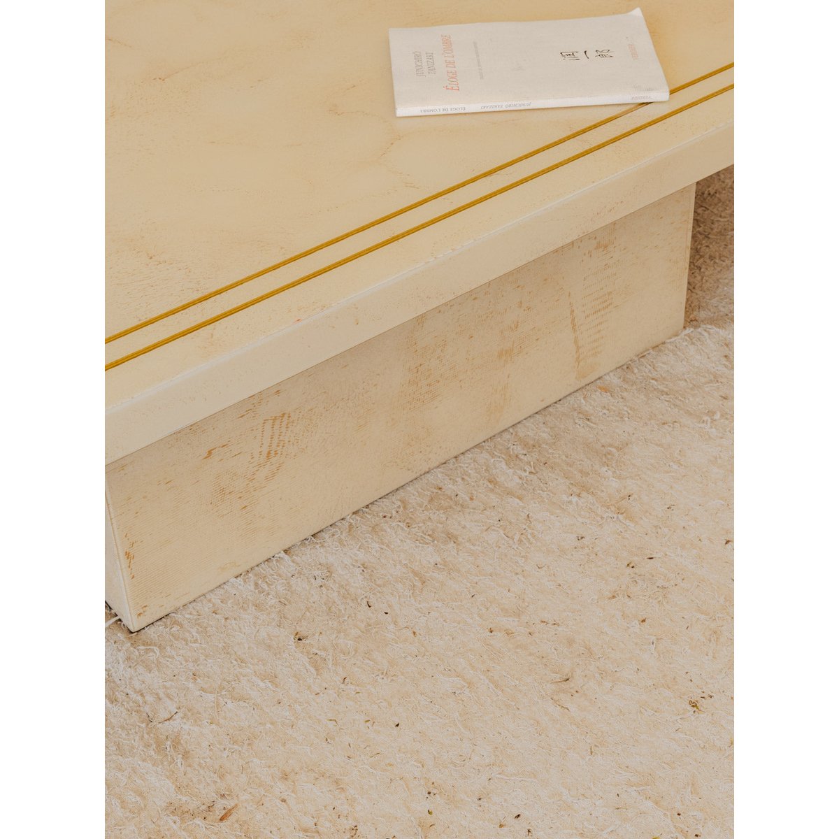 Table basse en résine effet marbre Donna N°1649 - Bon état beige, DEBONGOUT