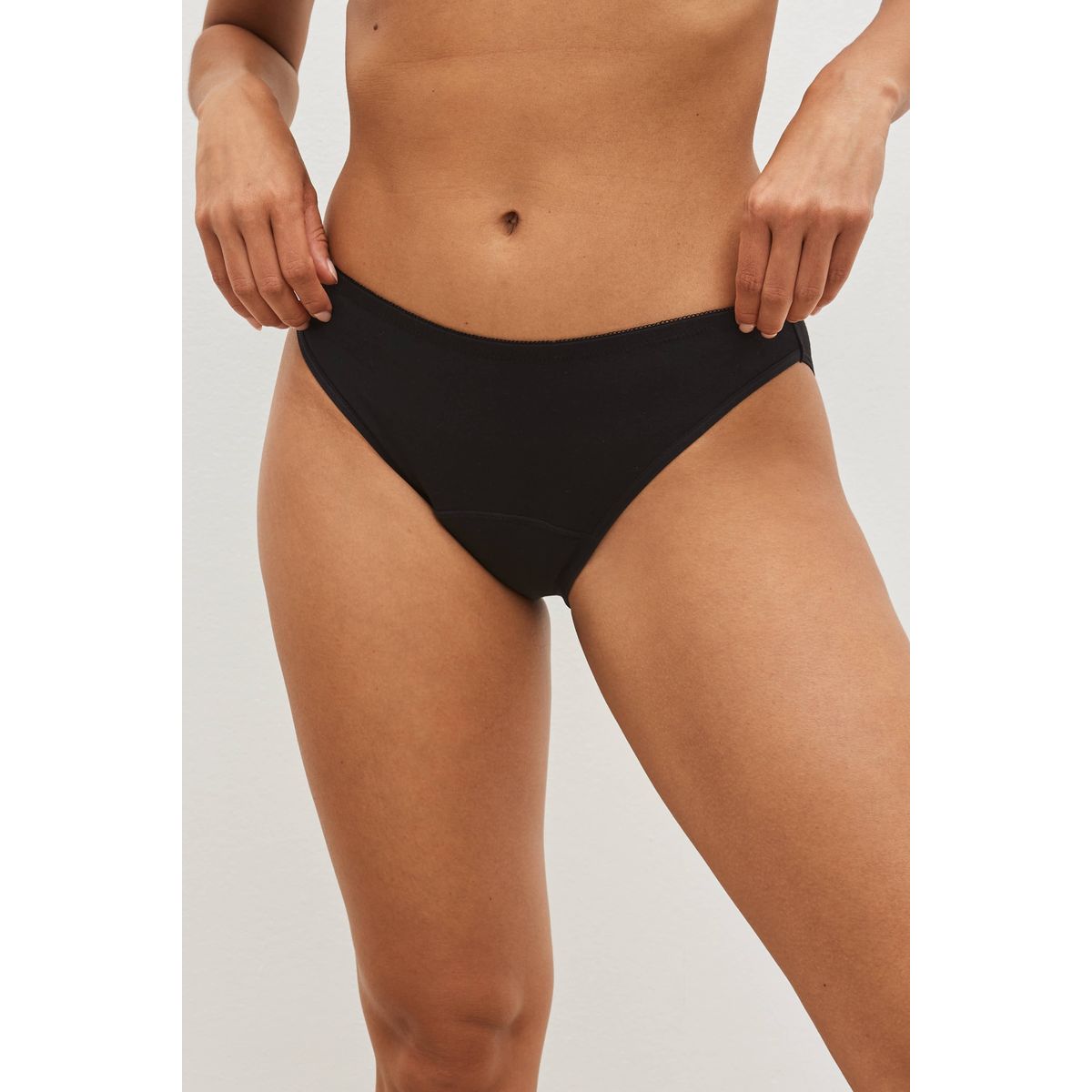 Culotte périodique essential - échancrée noir, NEXT
