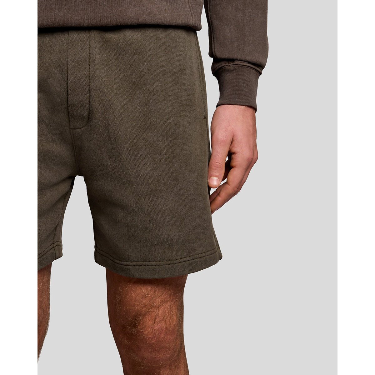 Short en molleton en coton délavé épais noir doux, LYLE & SCOTT