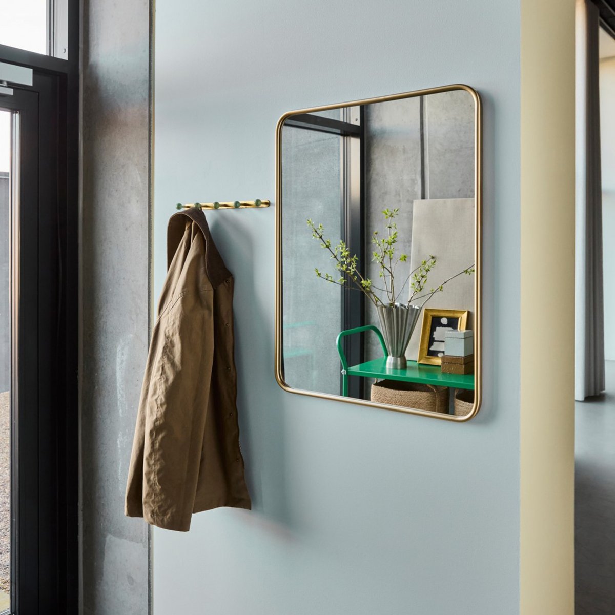 Miroir avec cadre Mirror 60 x 80 cm doré, HOUSE DOCTOR