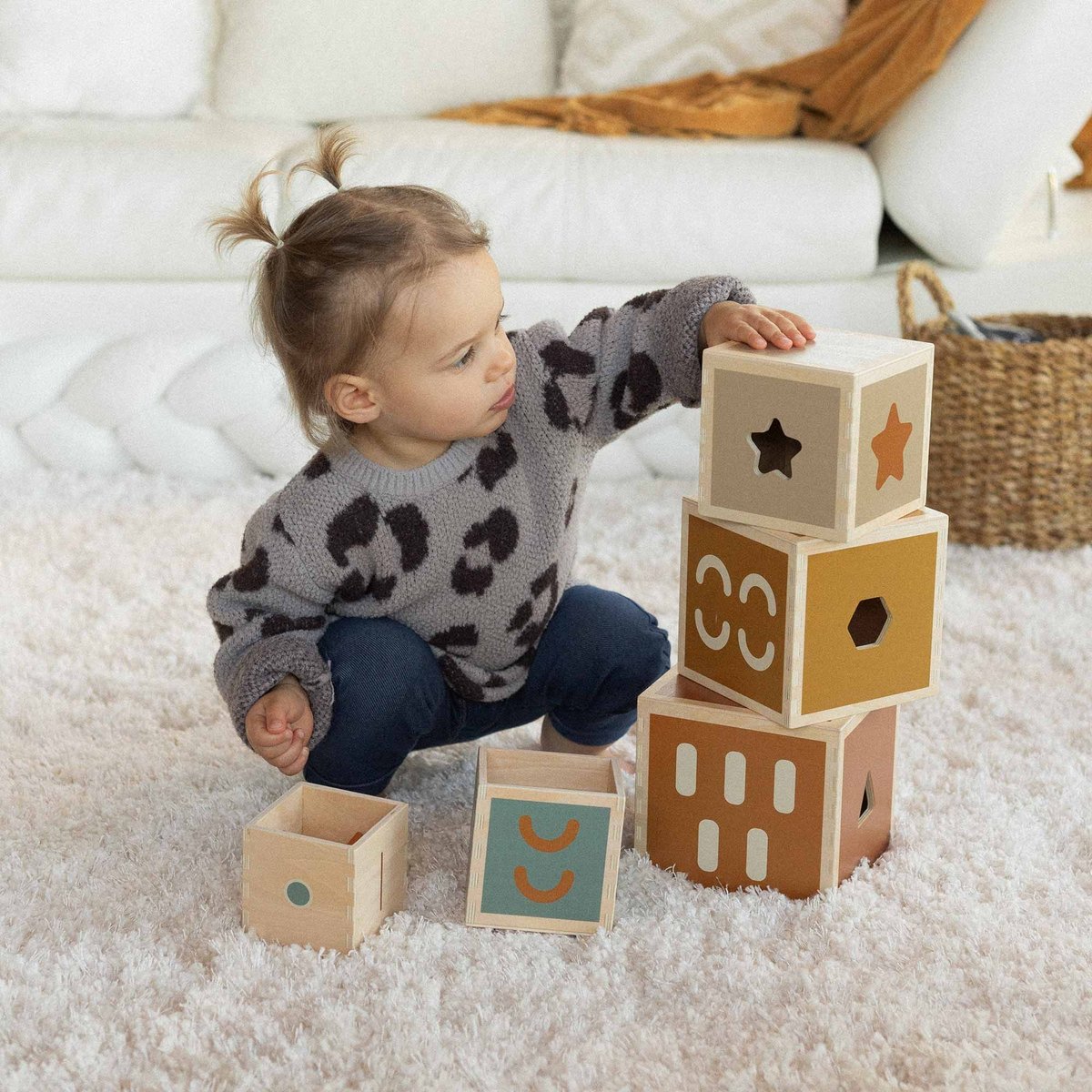 Cubes empilables en bois multicolor, TROIS KILOS SEPT