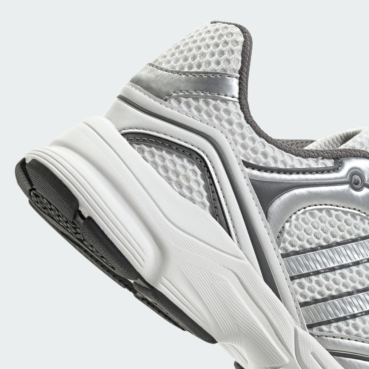 Chaussure Spiritain Junior Chaussure Spiritain Junior crystal white / silver metallic / grey four, ADIDAS SPORTSWEAR