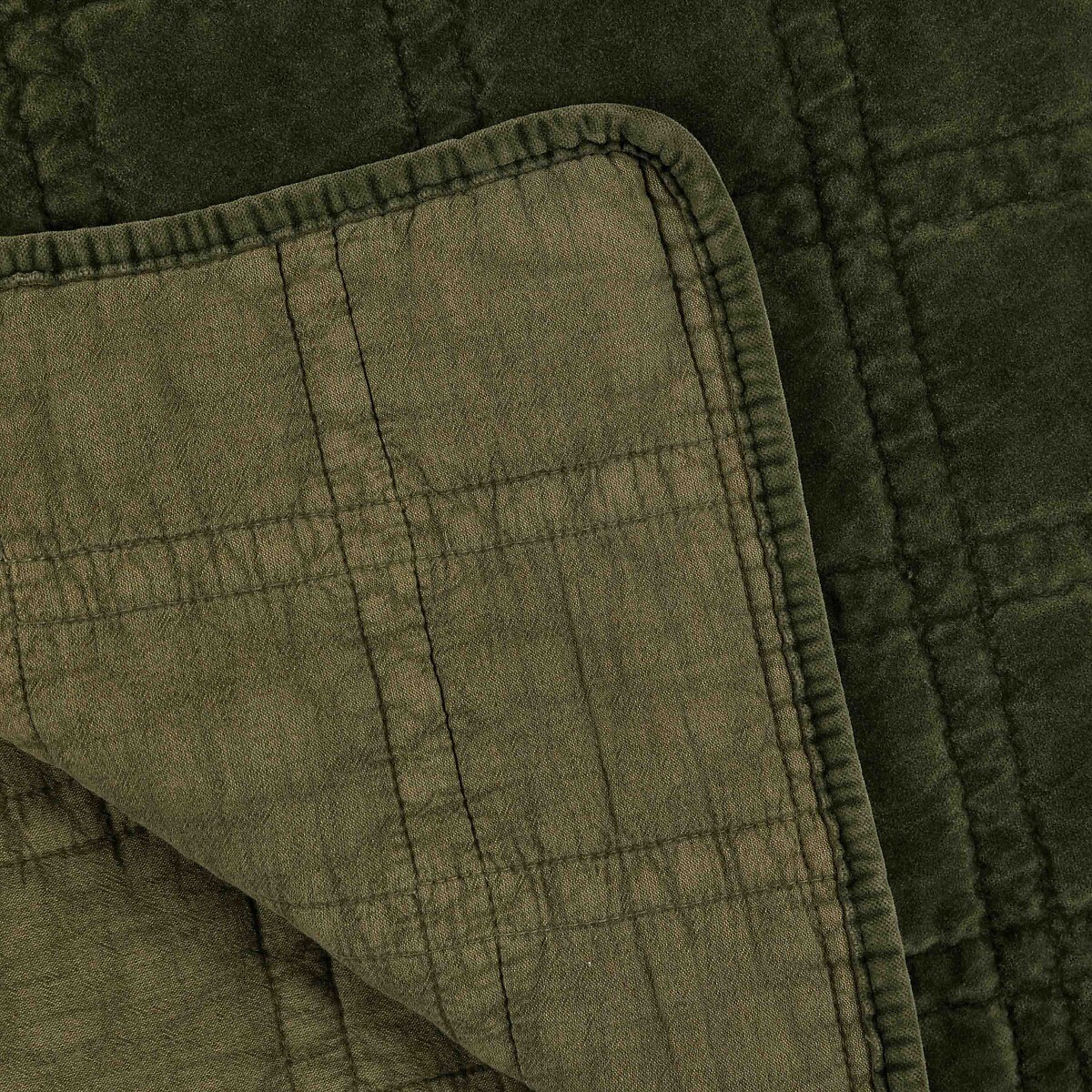 Cotton Velvet Quilted Bedspread olive, ÉDITÉ
