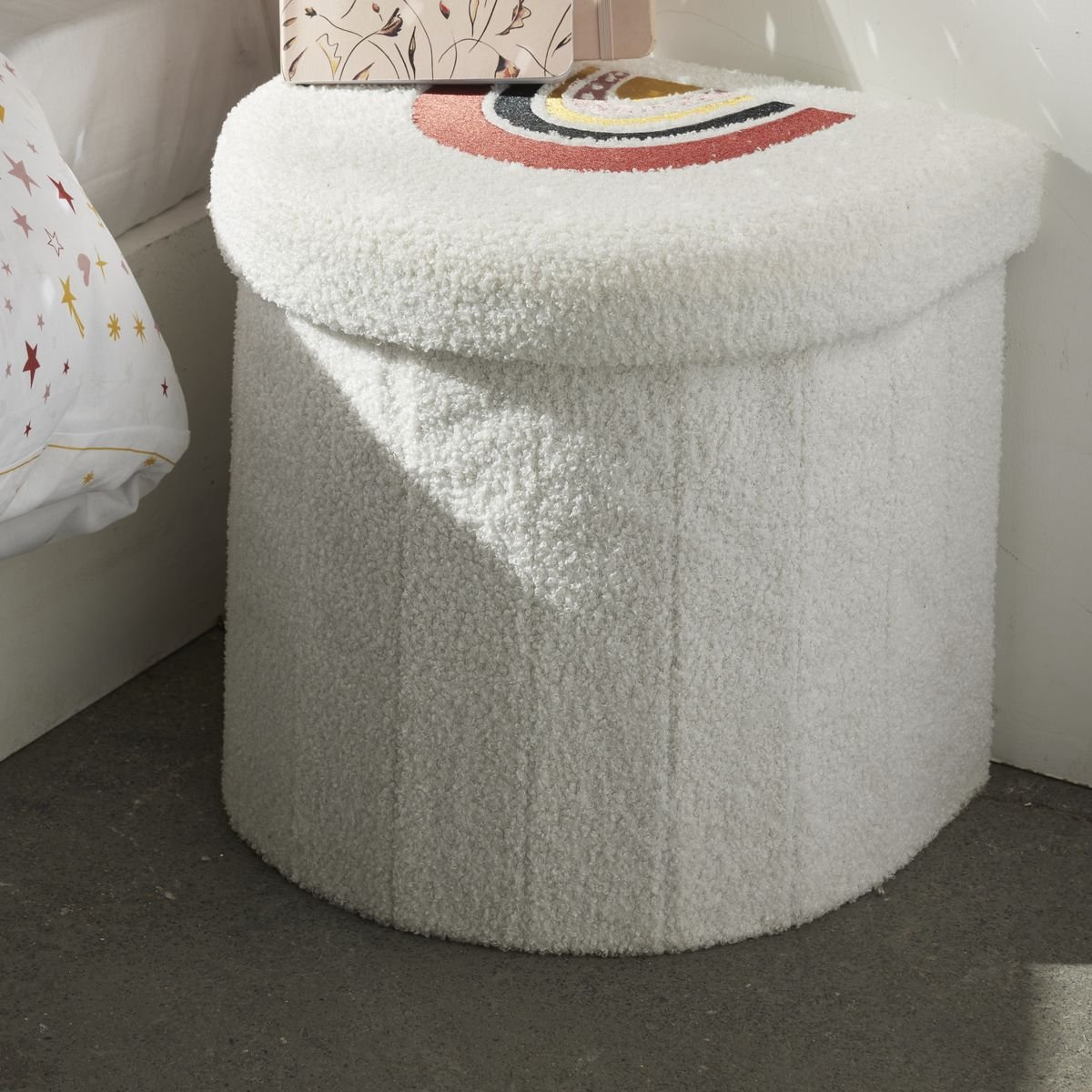 Pouf coffre de rangement enfant LA TETE DANS LES NUAGES blanc, FACTORY