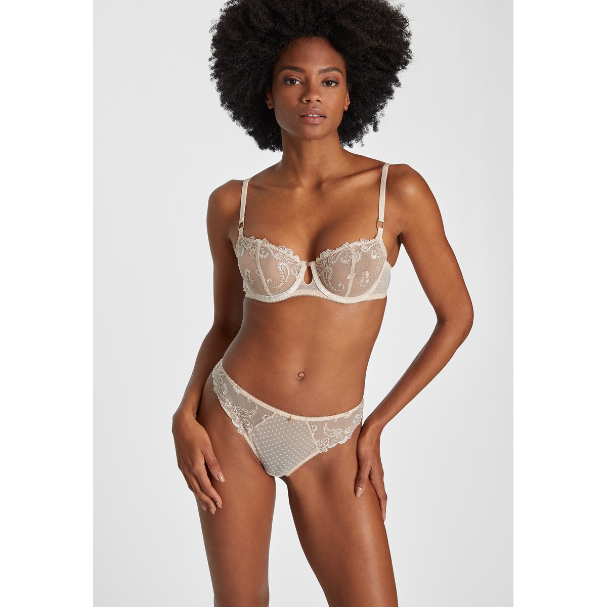 Tanga Velvet Memories beige, AUBADE