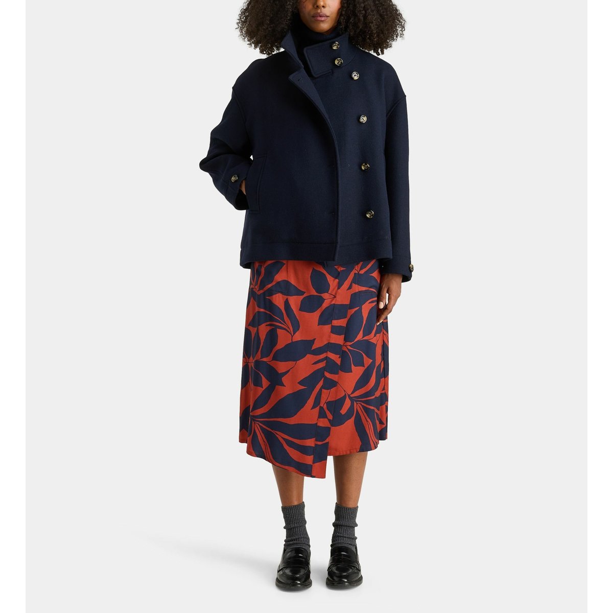 Manteau ample court minami en laine bleu marine, JODHPUR
