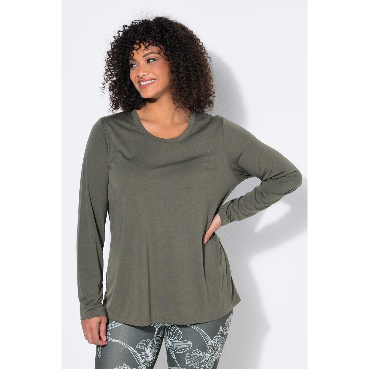 T-shirt technique antibactérien, col rond gris olive, ULLA POPKEN