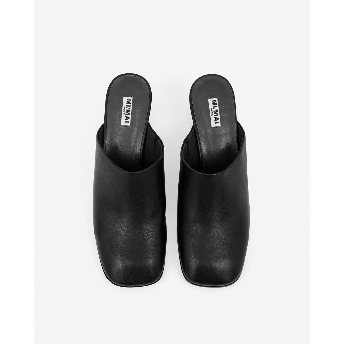 Mules à bout carré fermé JUNYA LOW noir, MI MAI