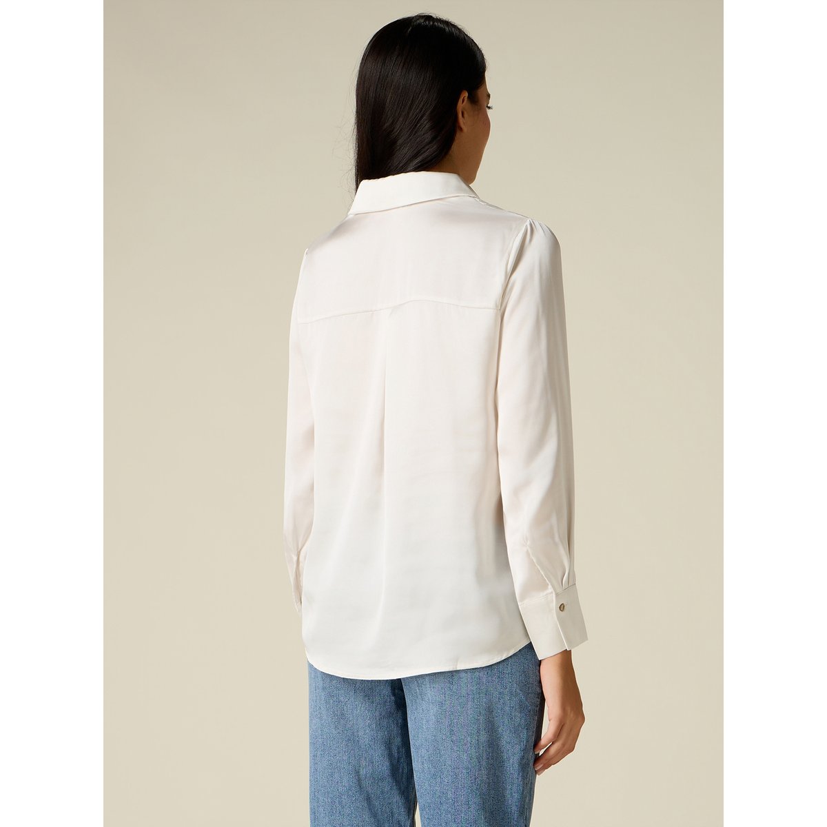 Chemise blanc, OLTRE