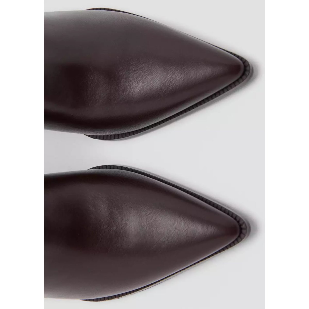 Bottines pointues talon bloc chocolat, MANGO