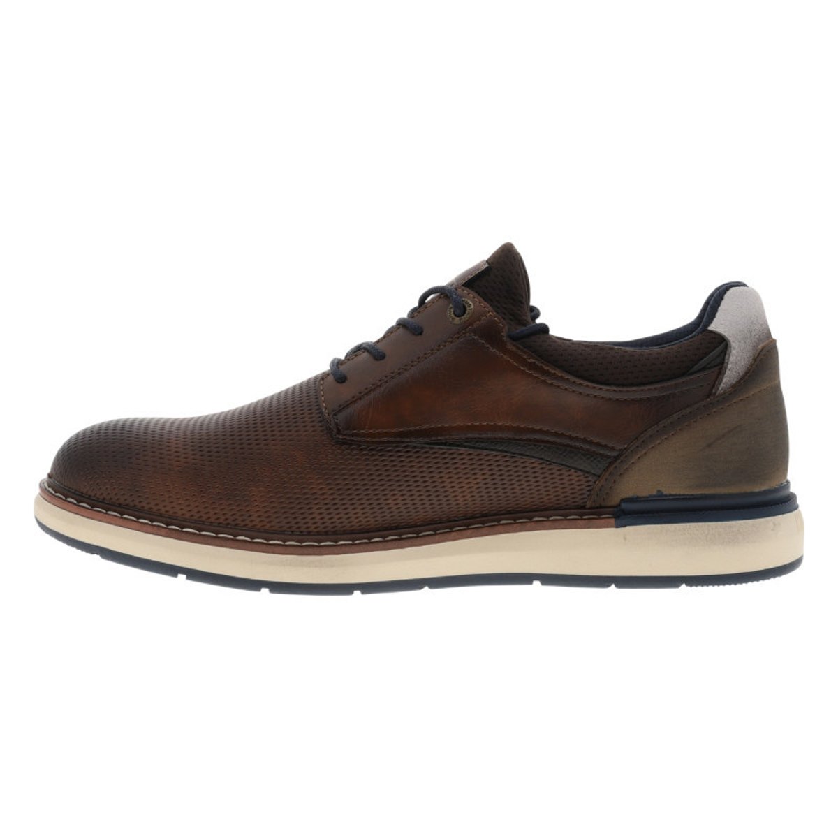 Derbies cognac à talon plat avec des lacets ronds et patch cousu avec logo cognac, MUSTANG