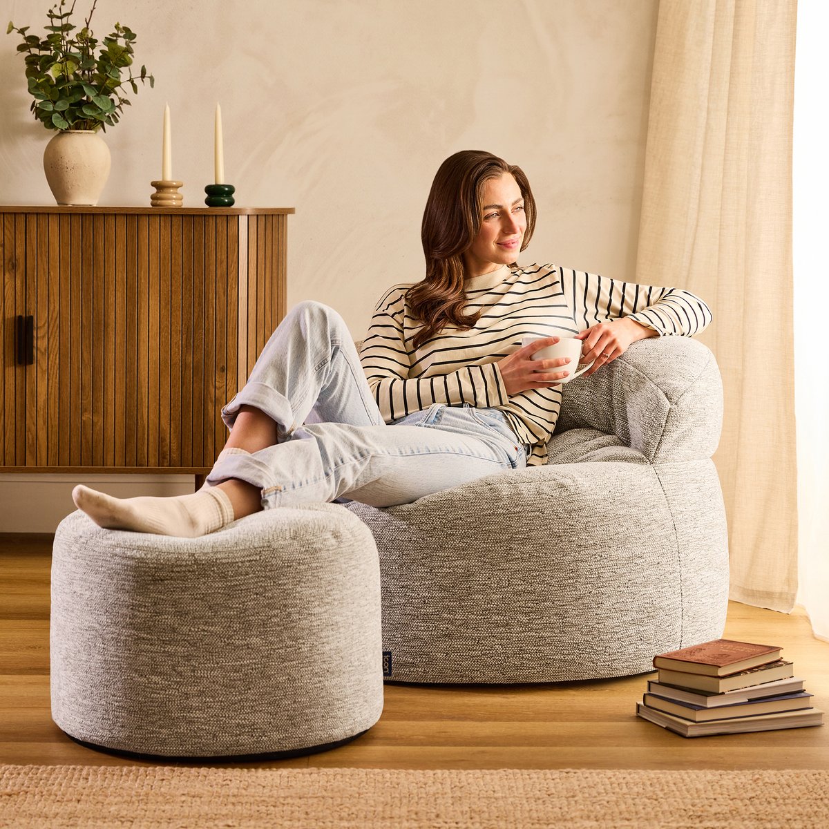 Pouf fauteuil d’appoint décoratif et son repose-pied rond en tissu tissé Oeko-Tex® - ORB naturel beige, ICON