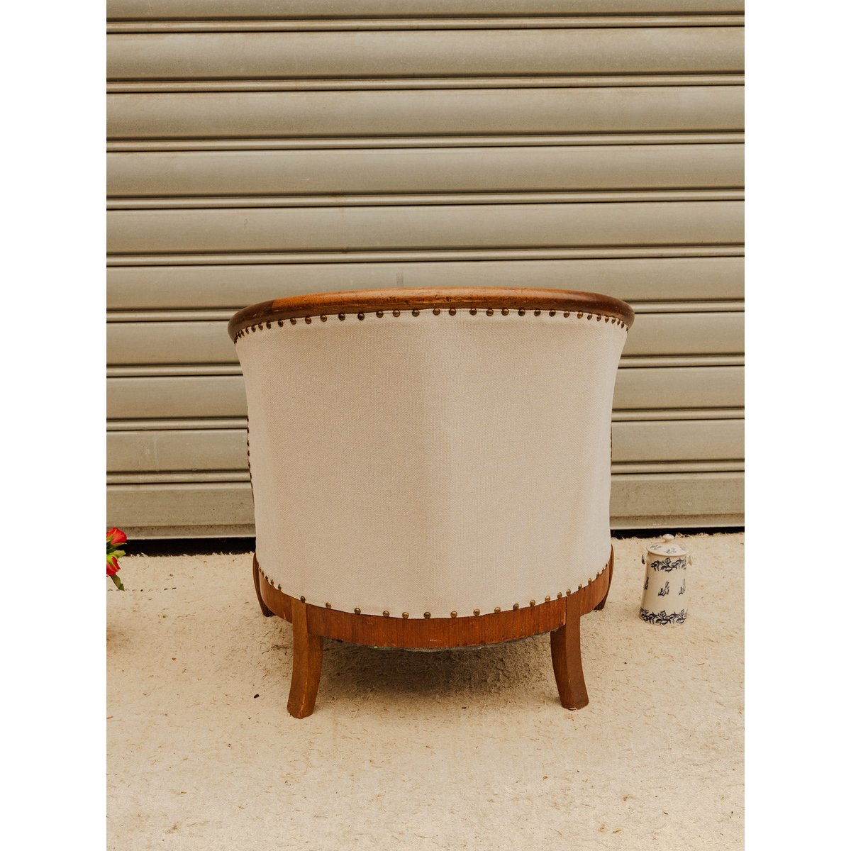 Fauteuil en tissu blanc à motifs Ernest N°1645 - Bon état blanc, DEBONGOUT