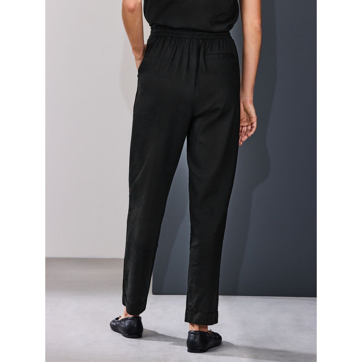 Pantalon fuselé à enfiler en lin mélangé noir, NEXT
