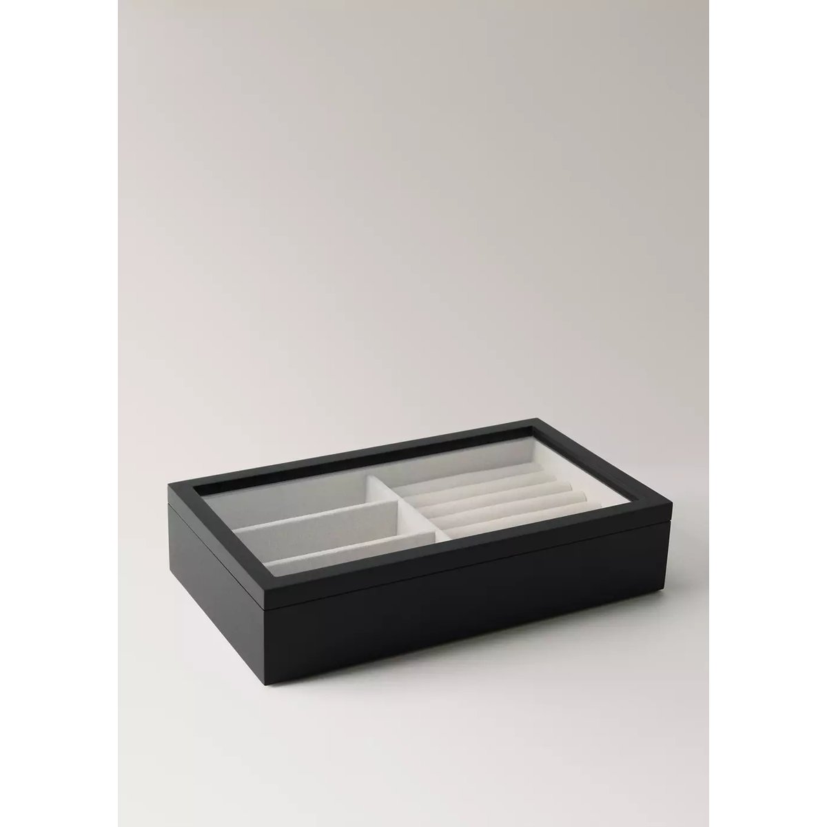 Boîte à bijoux en bois laqué noir, MANGO HOME
