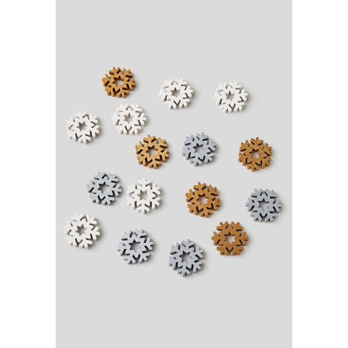 Sachet de confettis en bois gris, MONOPRIX
