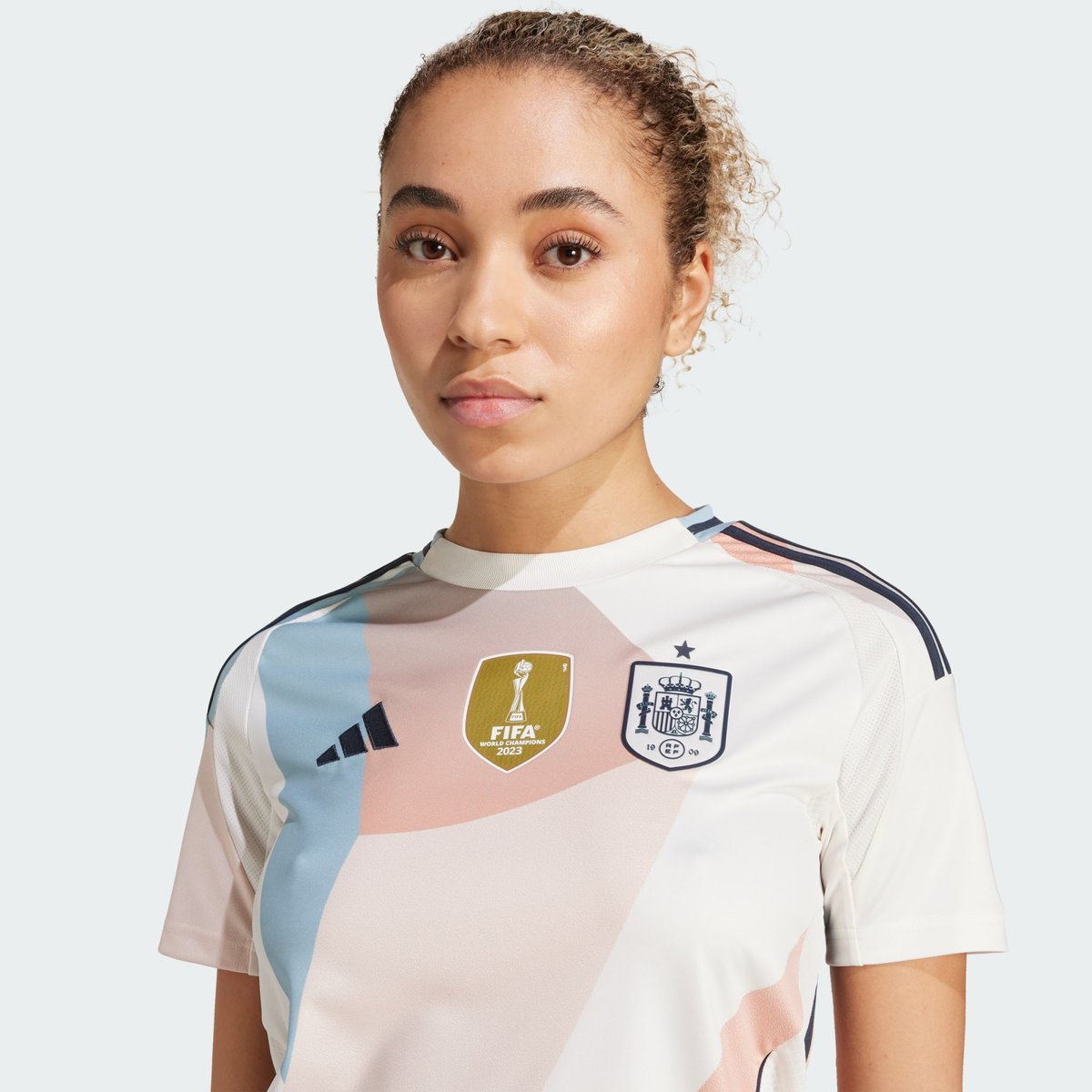 Maillot Extérieur Espagne 25 (Équipe Féminine) Maillot Extérieur Espagne 25 (Équipe Féminine) chalk white, adidas Performance