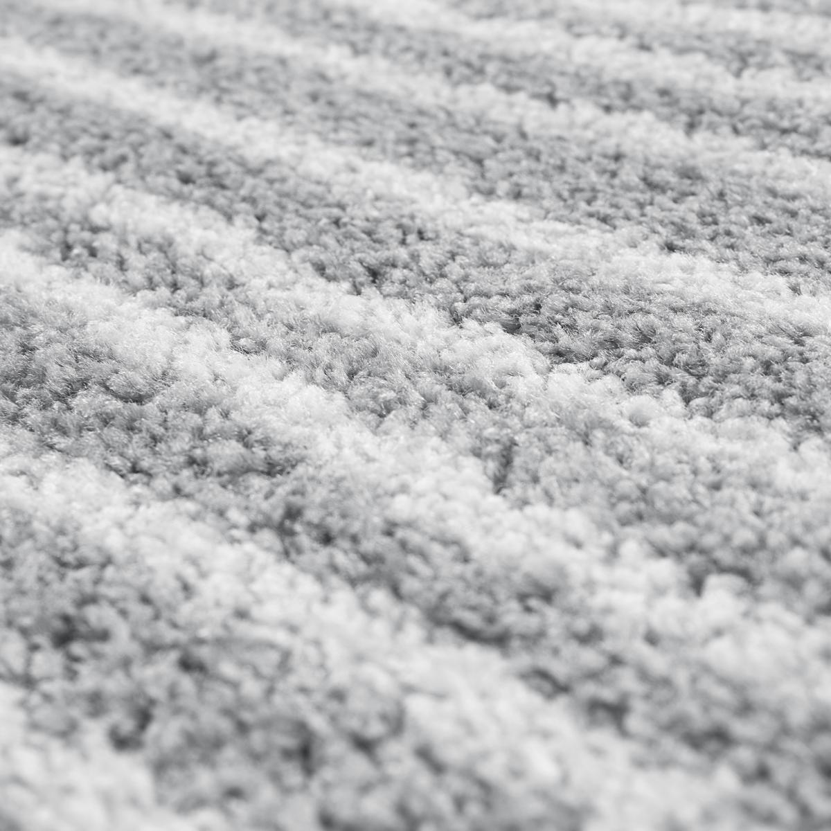 Tapis salon et chambre tissé motif faux uni VAGLA gris, écru, UN AMOUR DE TAPIS