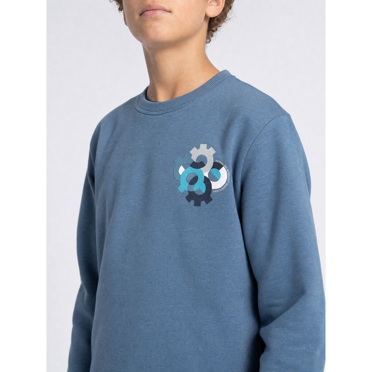 Sweat large à motif ironbrook bleu storm blue, PETROL INDUSTRIES