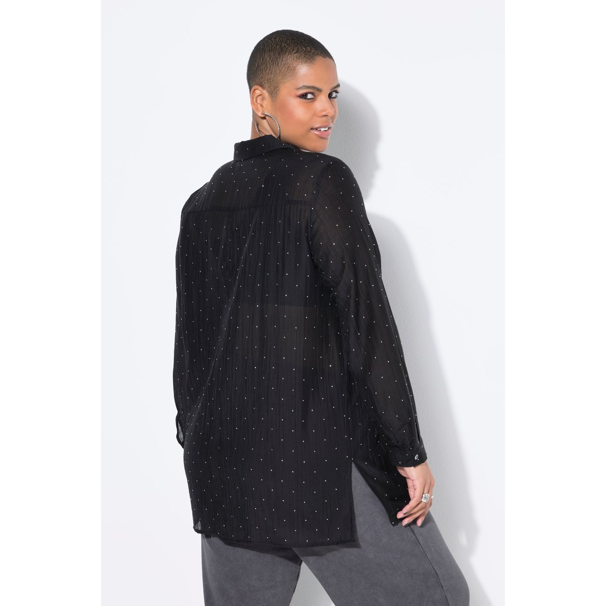 Chemisier à strass scintillants. Coupe Boxy noir, STUDIO UNTOLD