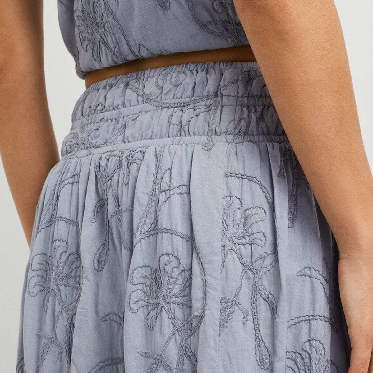 Jupe Midi Brodée Florale bleu mer tempête, PEPE JEANS