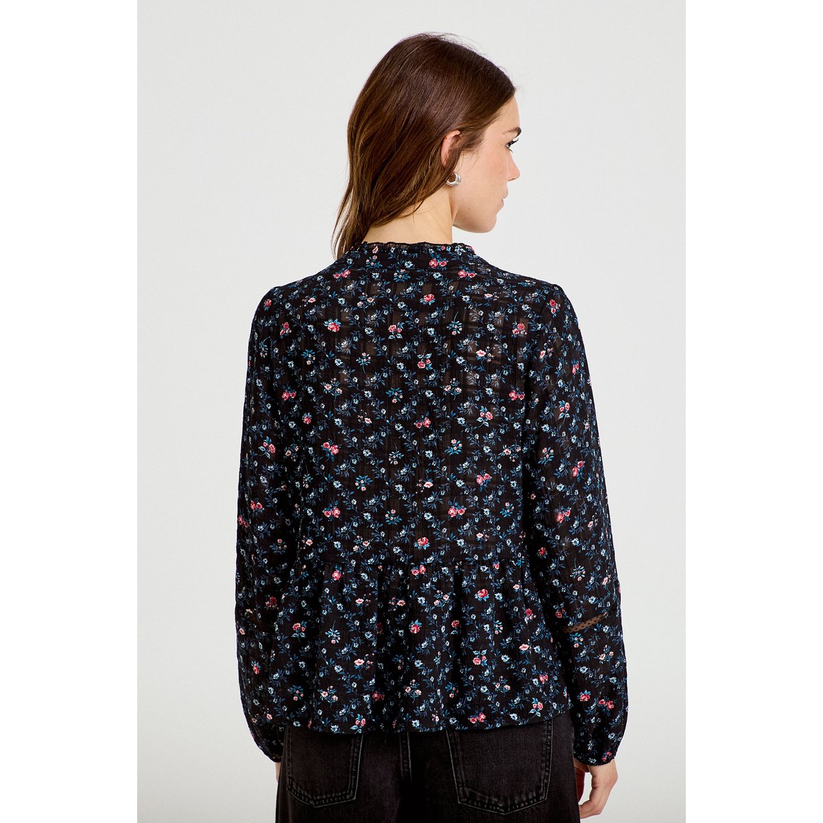 Chemise col v manches longues noir, CACHE CACHE