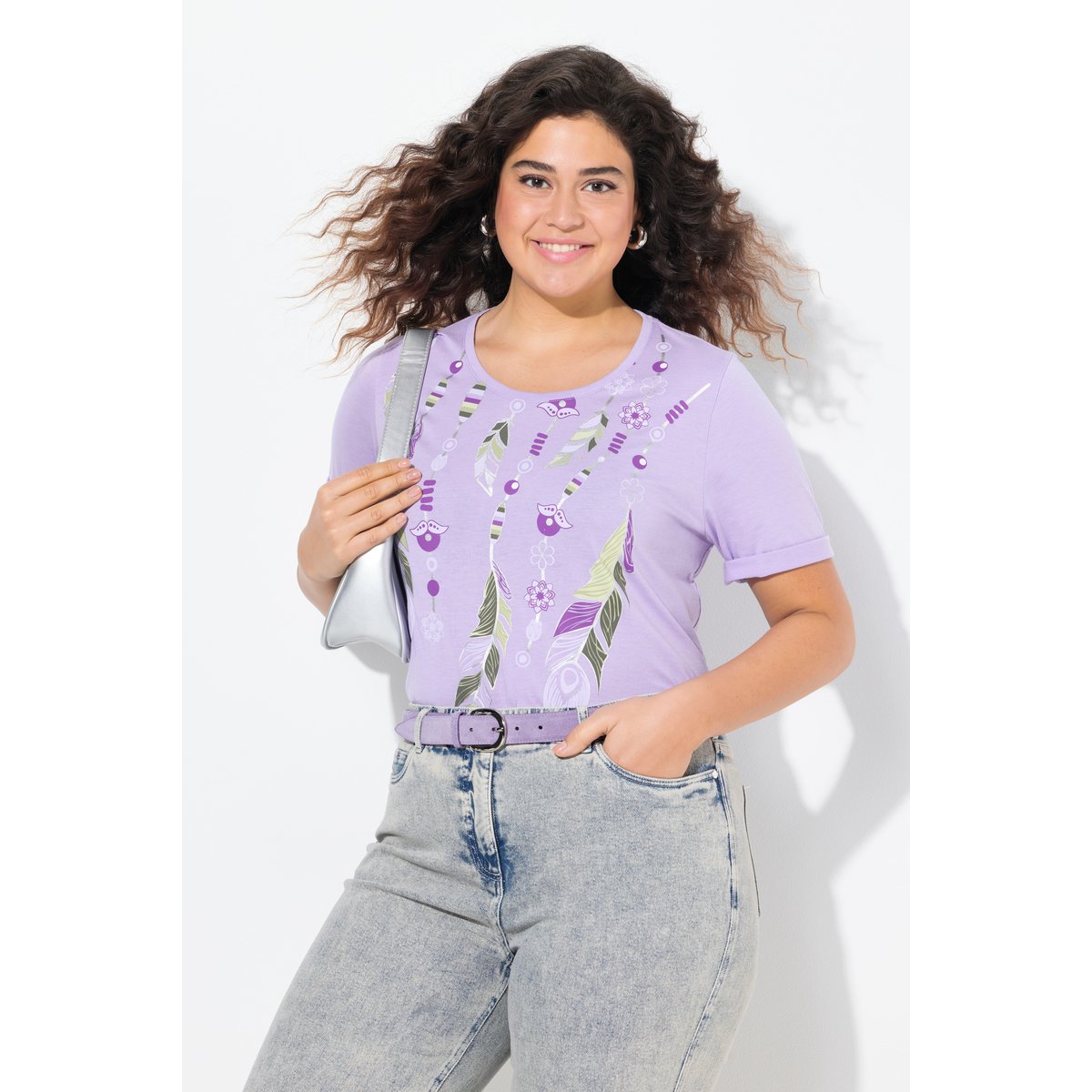 T-shirt à col rond et manches courtes. Motif lavande, ULLA POPKEN