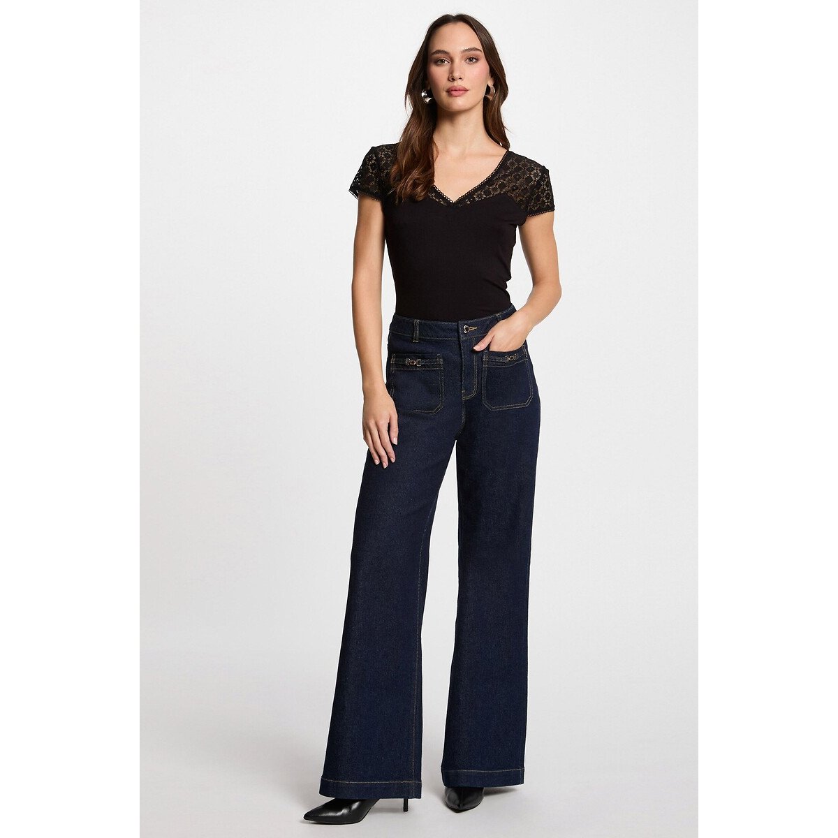Camiseta con cuello de pico y manga corta negro, MORGAN