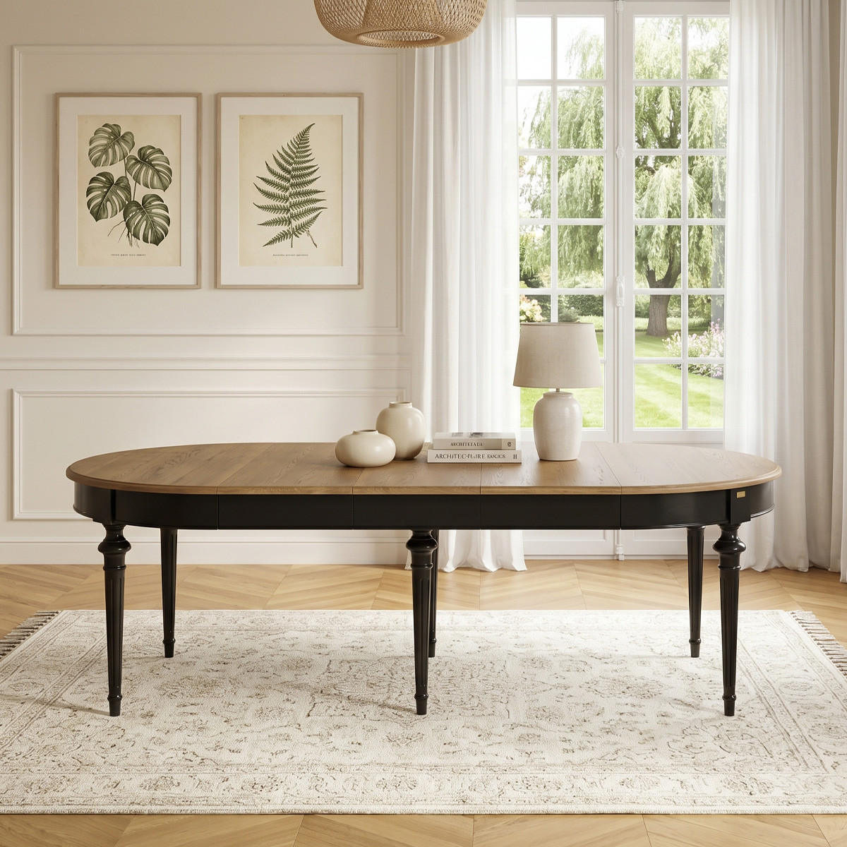 Table ovale en chêne 3 rallonges 4/10 couverts AMBRE noire, ROBIN DES BOIS