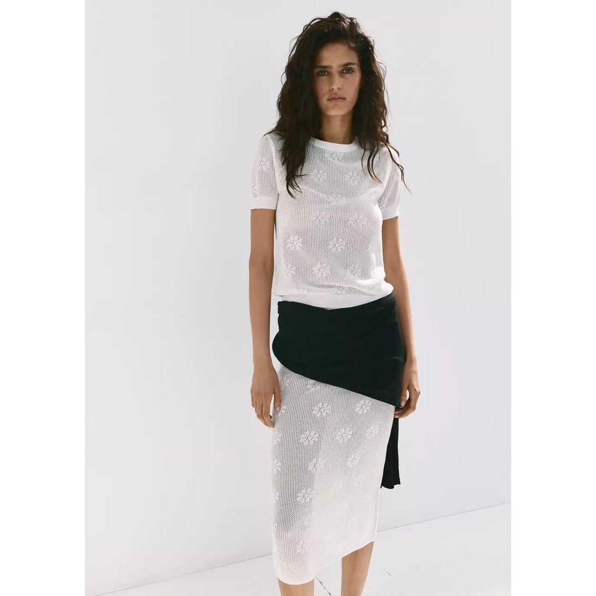 Jupe en crochet semi-transparente à fleurs blanc, MANGO