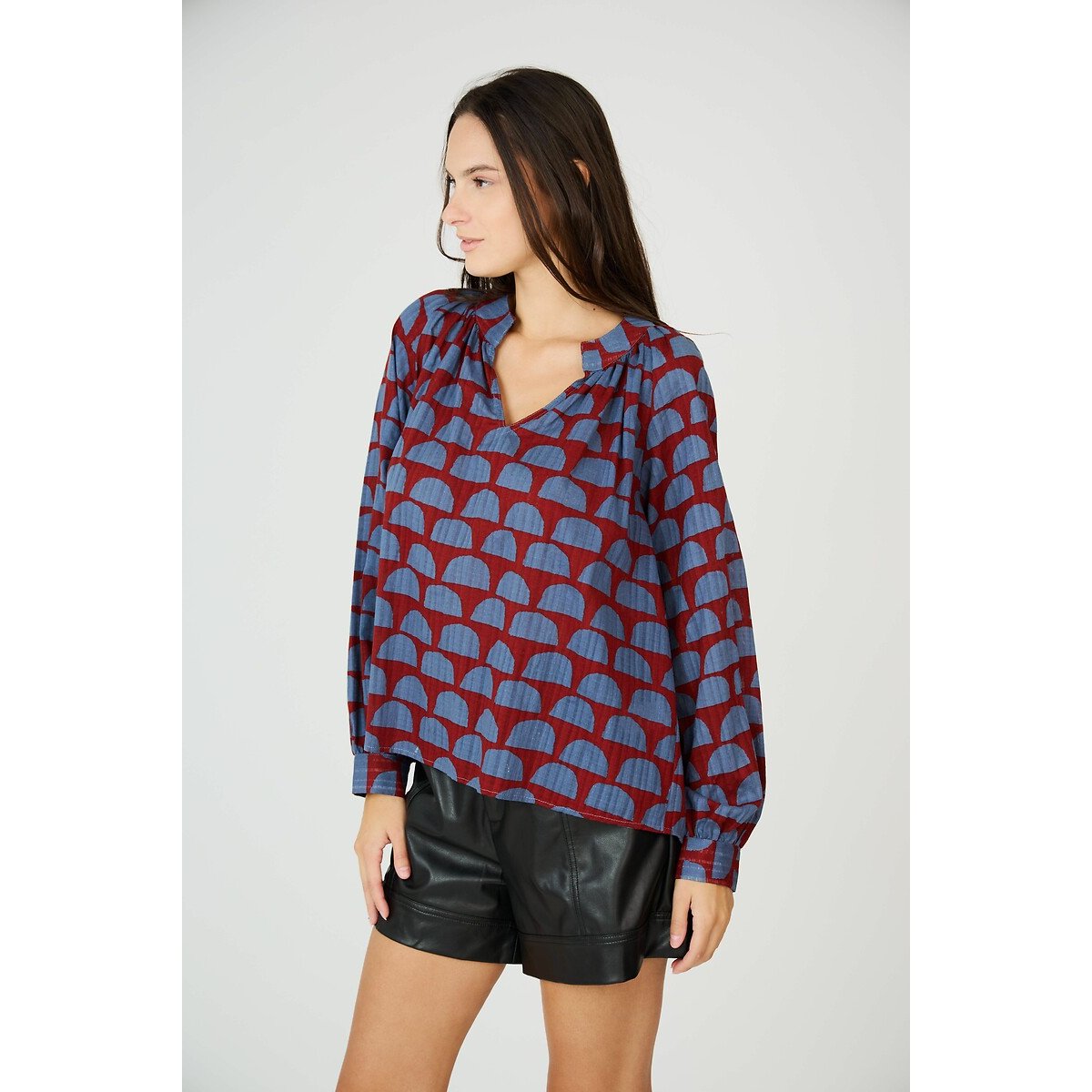 Graphic Print Cotton Blouse with V-Neck burgundy/blue, SEE U SOON