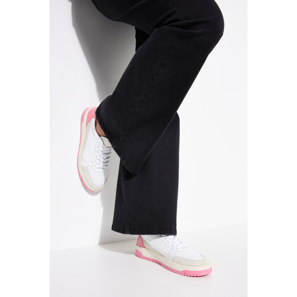 Sneakers en cuir , pied large rose vif, ULLA POPKEN