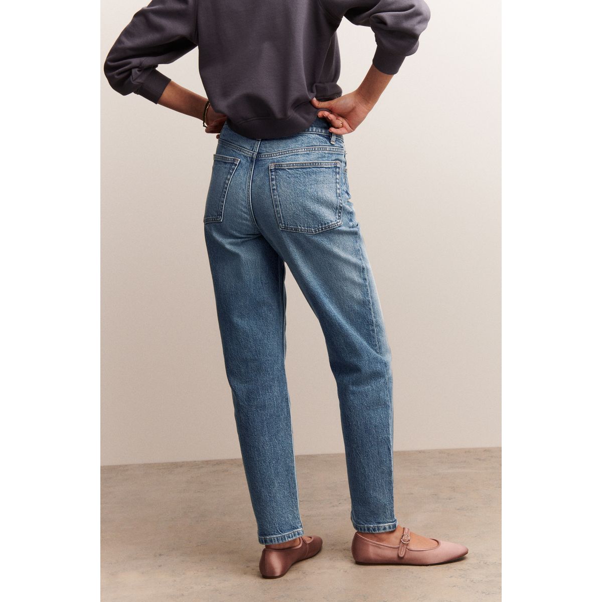 Jean mom stretch confortable jean bleu moyen, NEXT