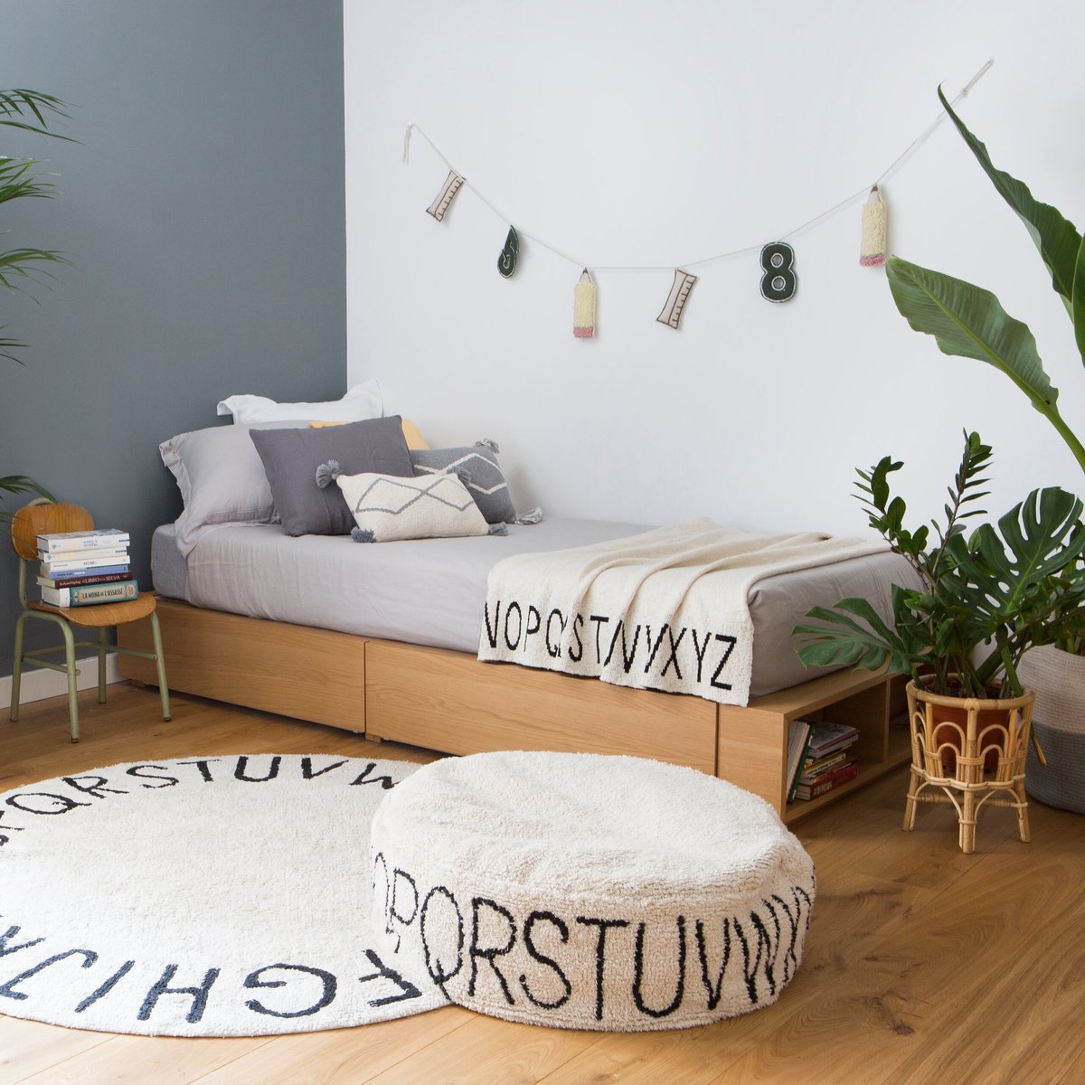 Pouf ABC naturel, noir, LORENA CANALS