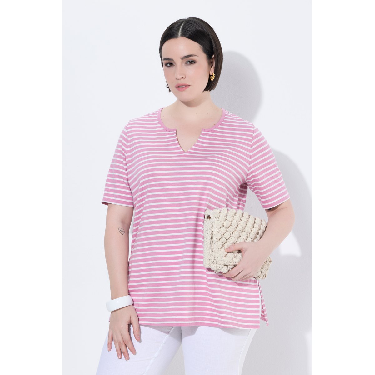T-shirt long à rayures. Manches courtes et framboise, ULLA POPKEN