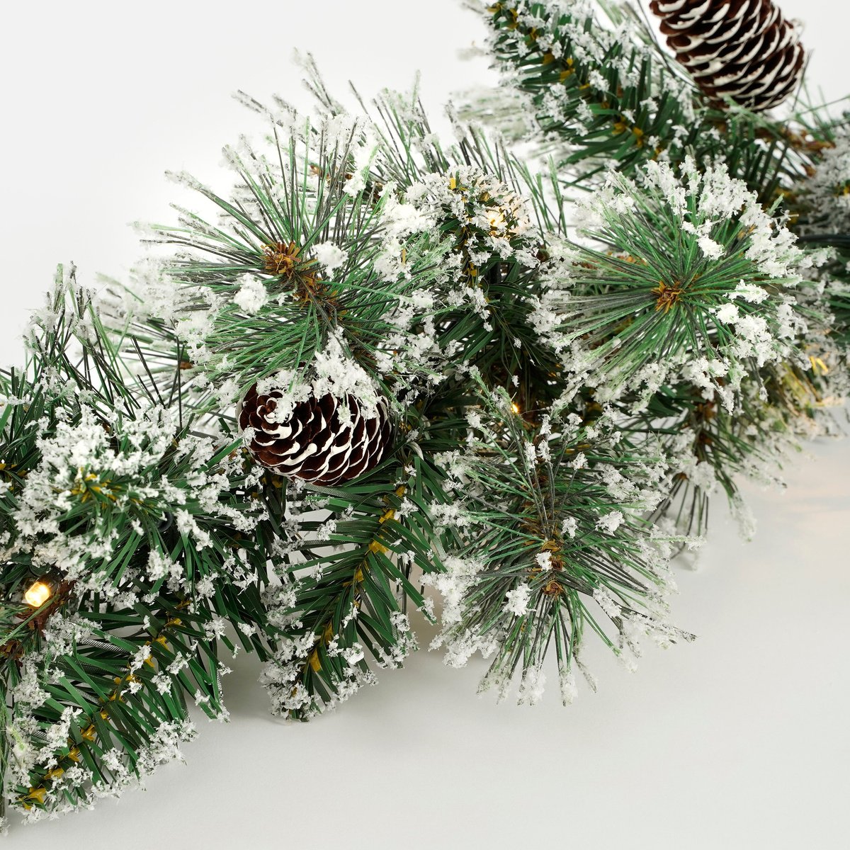 Guirlande de Noël enneigée avec LED L180 cm VANDANS vert, BLACK BOX TREES