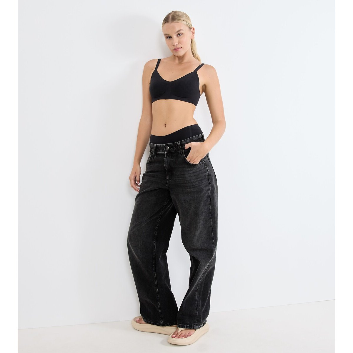 Reggiseno senza ferretto ZERO FEEL PURE nero , SLOGGI