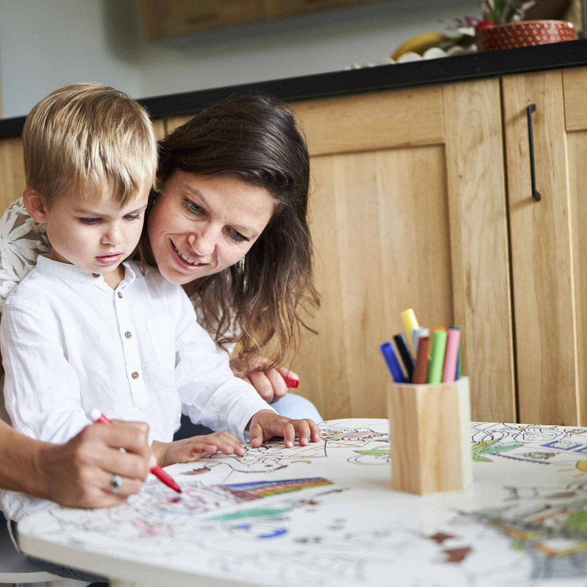Table à colorier enfant COLORITABLE 60CM AVEC 8 FEUTRES couleur unique, SWEEEK