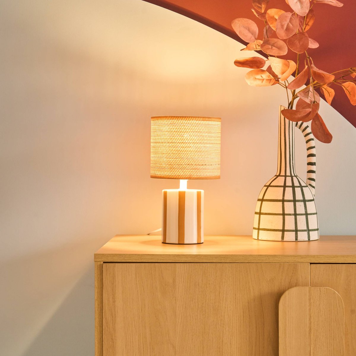 Lampe de table intérieur céramique abat-jour effet rotin H 28cm AURORE moutarde, SWEEEK