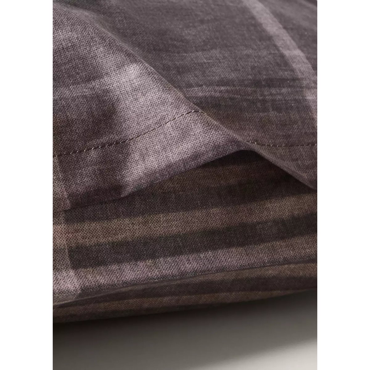 Lot de deux taies d’oreiller en percale de coton à carreaux multicolores 50 × 75 cm marron, MANGO HOME