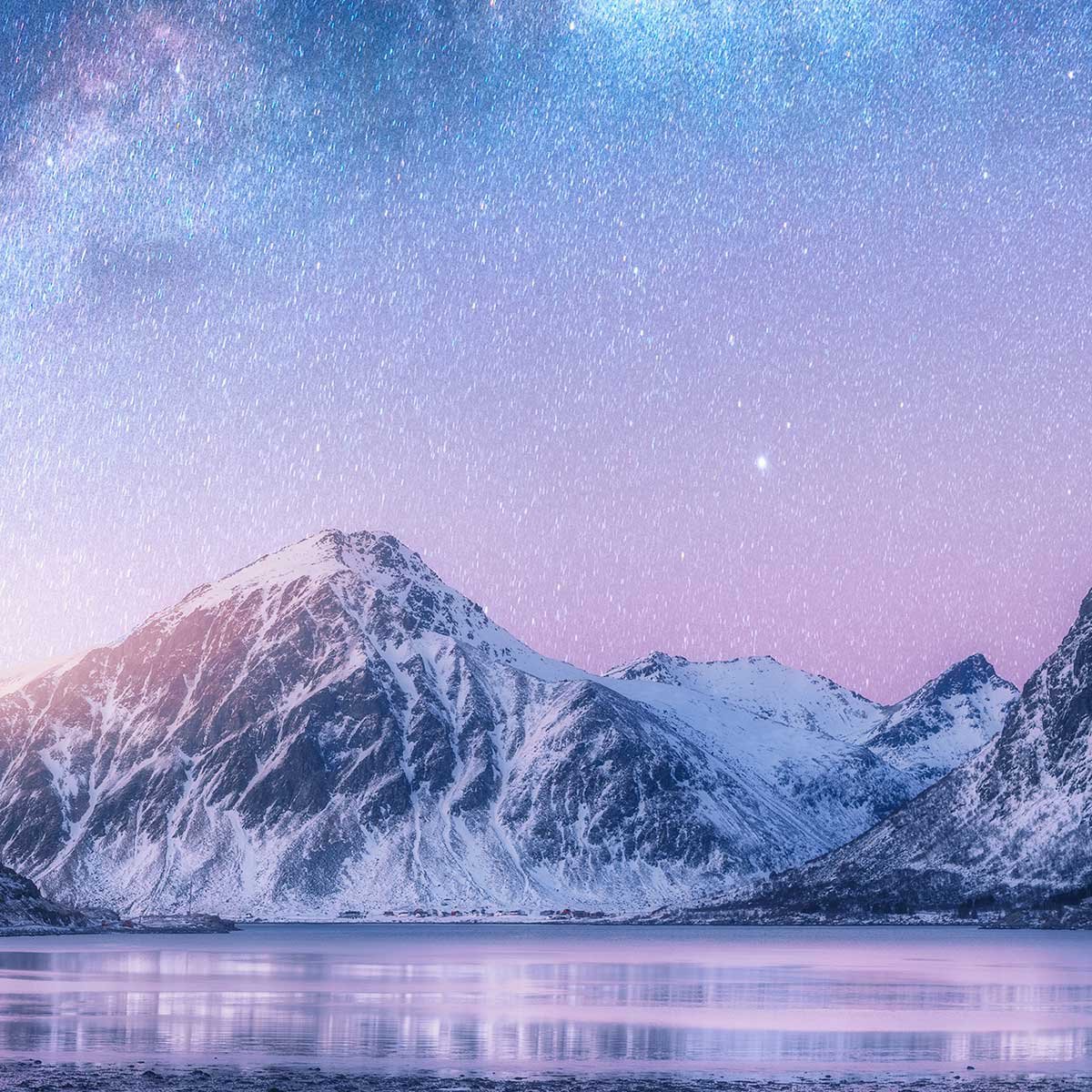 Tableau montagnes enneigées sous la voie lactée toile imprimée, HEXOA