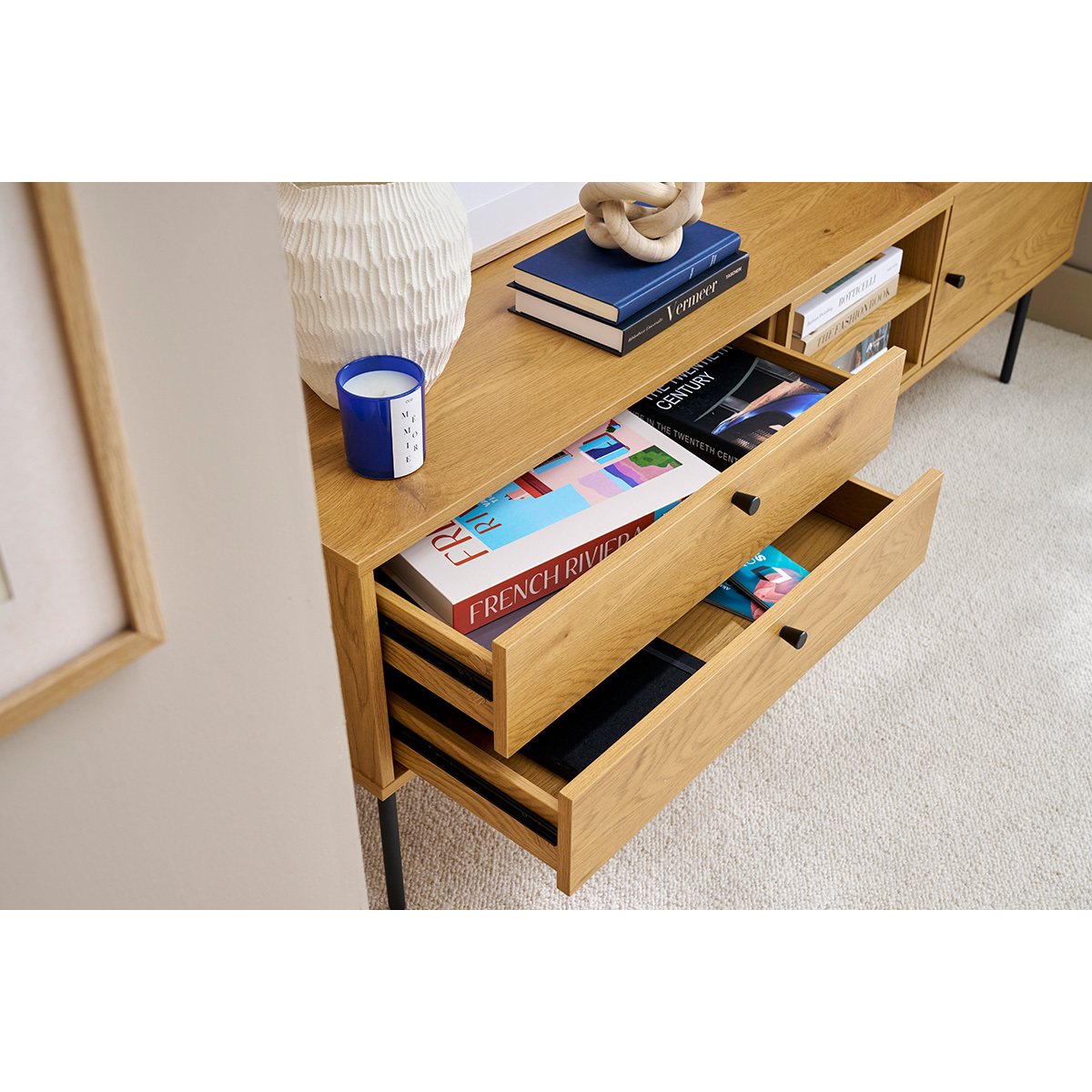 Meuble TV finition en bois clair chêne et métal noir L160 cm PERNELLE chêne clair, MILIBOO