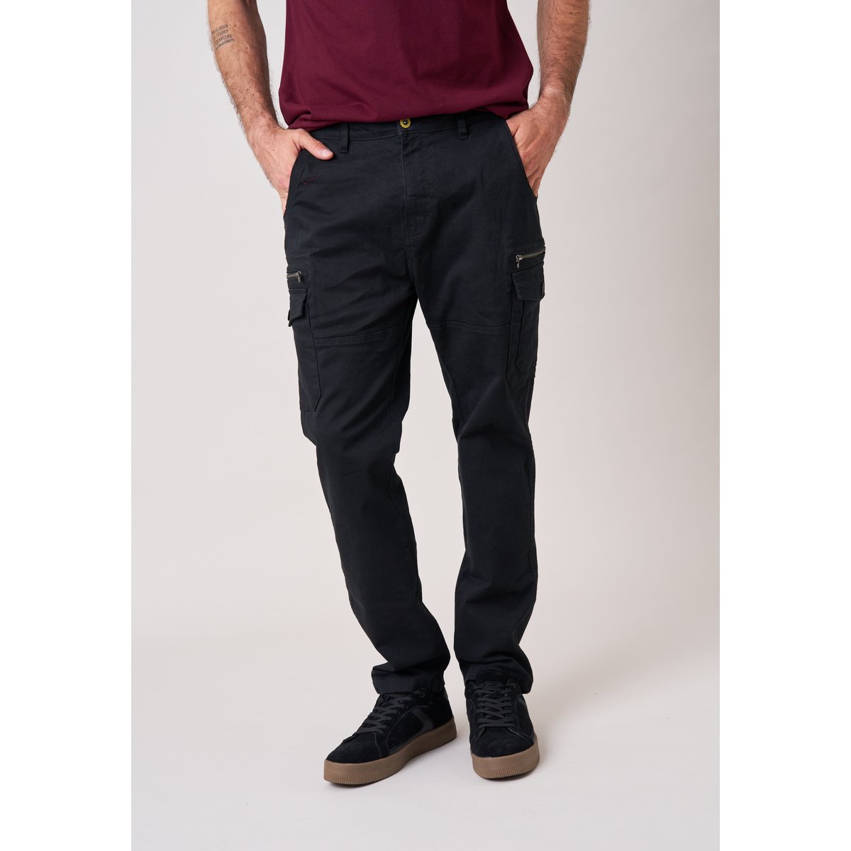Pantalon regular homme en coton DANASON black, DEELUXE